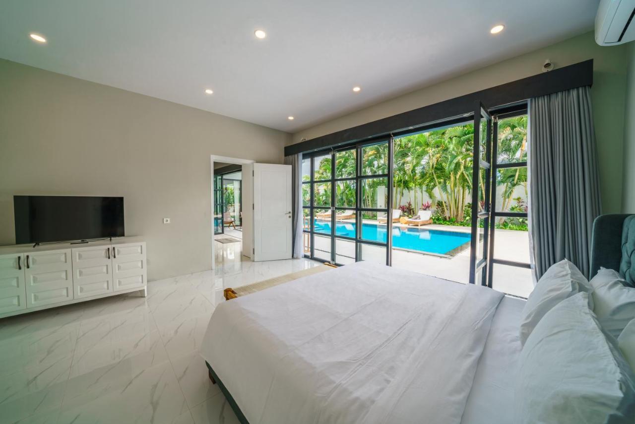 Villa Okenada - Modern 5-Bedroom Pool Villa In Berawa! Canggu Екстериор снимка
