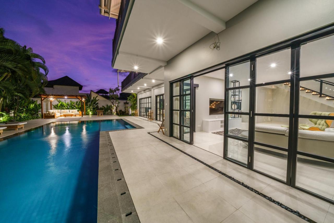 Villa Okenada - Modern 5-Bedroom Pool Villa In Berawa! Canggu Екстериор снимка
