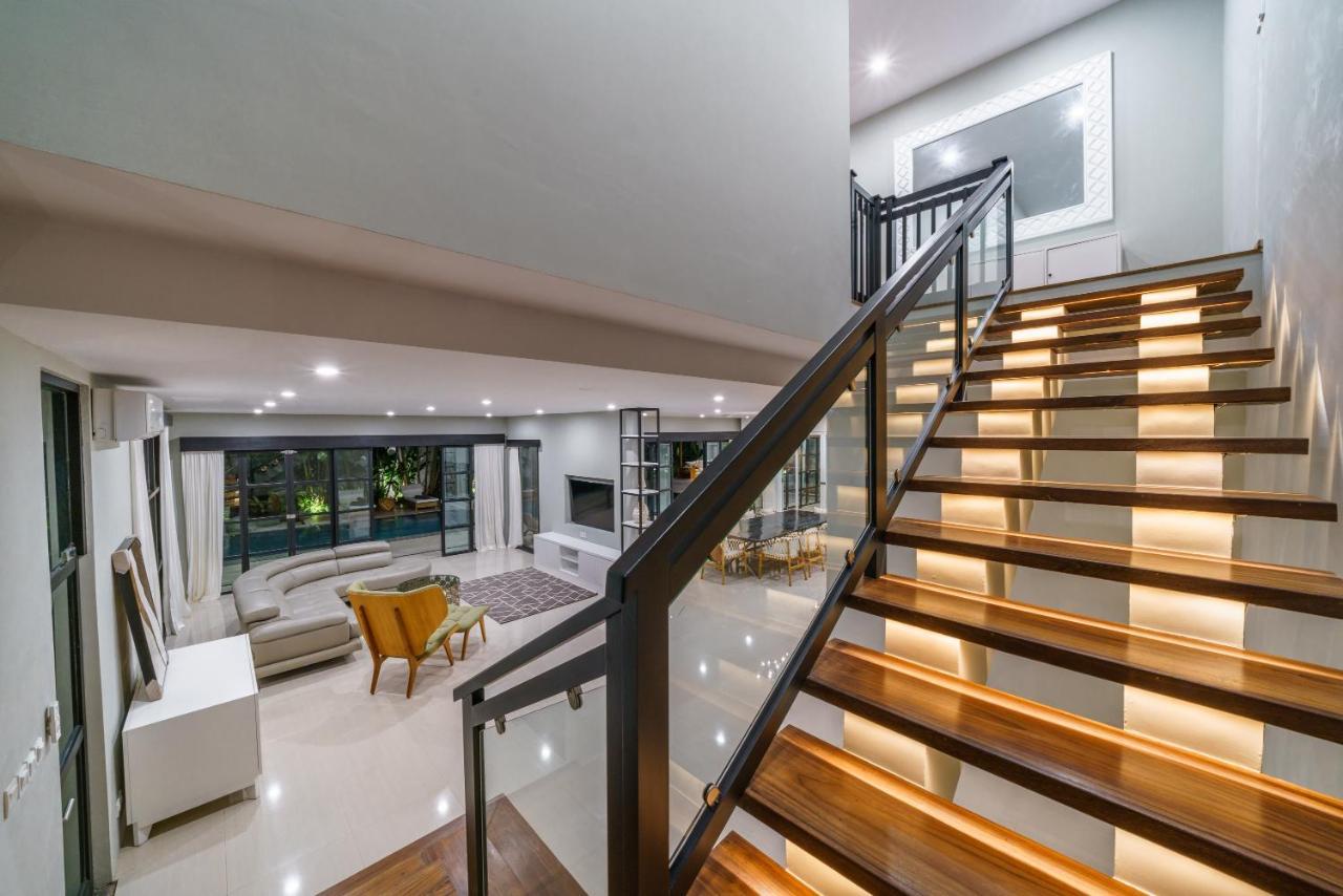 Villa Okenada - Modern 5-Bedroom Pool Villa In Berawa! Canggu Екстериор снимка